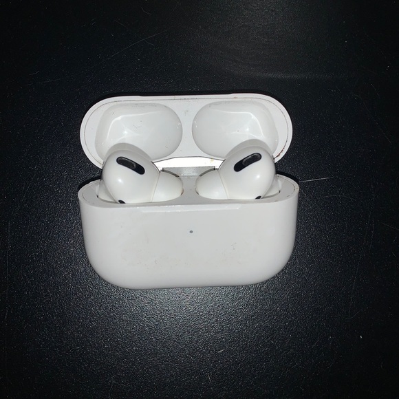 Apple AirPods